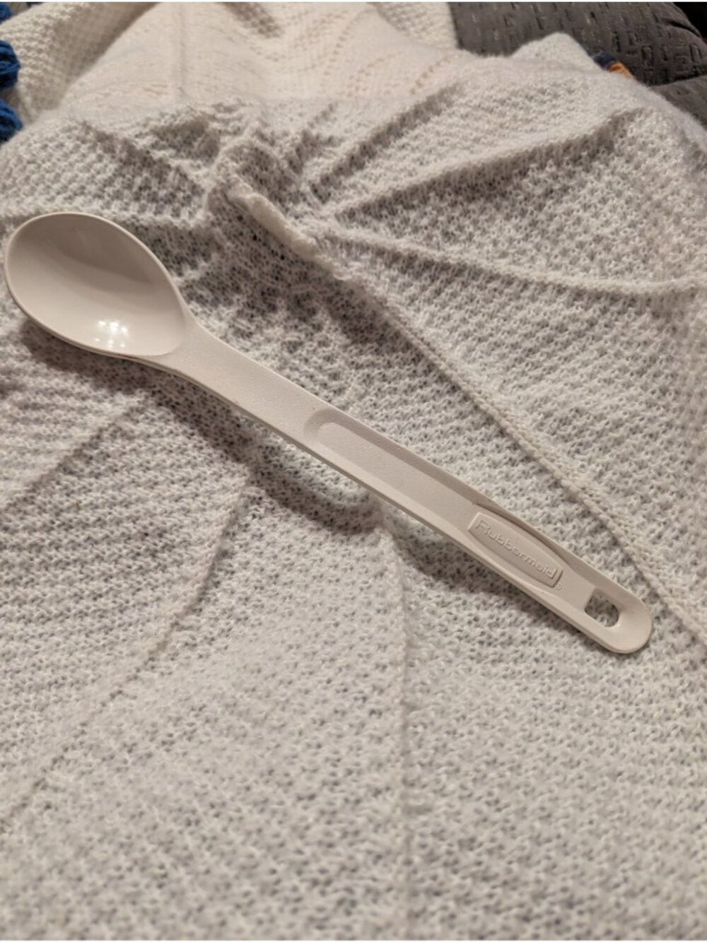 Rubbermaid White #2 Solid Serving Spoon Heavy Duty #1973 Vintage